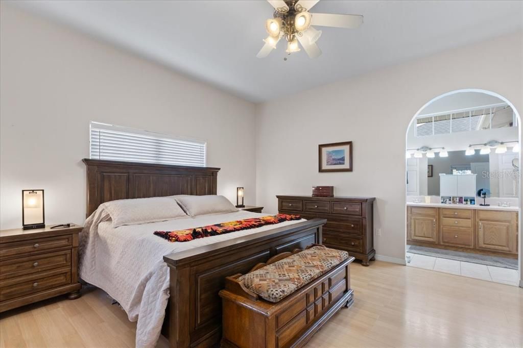 For Sale: $1,990,000 (4 beds, 4 baths, 2898 Square Feet)