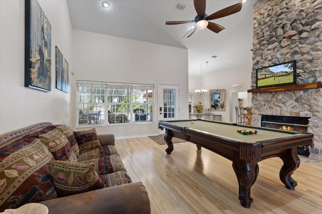 For Sale: $1,990,000 (4 beds, 4 baths, 2898 Square Feet)