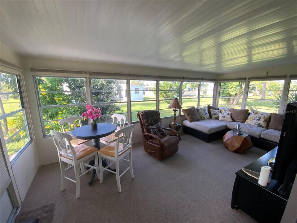 待售: $159,500 (2 贝兹, 2 浴室, 1104 平方英尺)