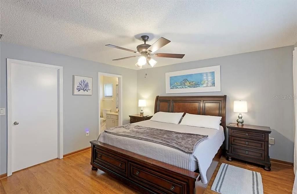 En Renta: $4,500 (3 camas, 2 baños, 1656 Pies cuadrados)