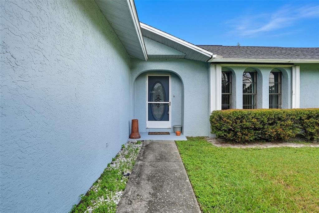 合同活跃: $260,000 (3 贝兹, 2 浴室, 1488 平方英尺)