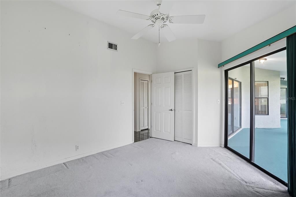 合同活跃: $260,000 (3 贝兹, 2 浴室, 1488 平方英尺)