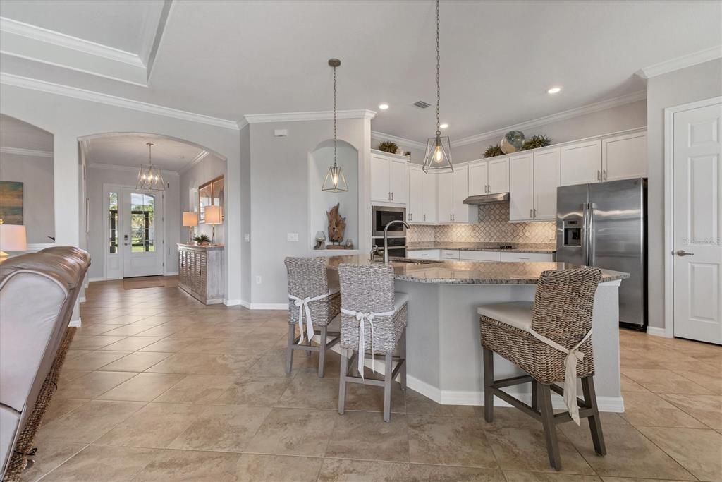 En Venta: $785,000 (4 camas, 2 baños, 2239 Pies cuadrados)