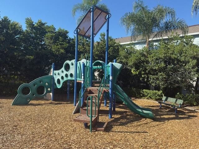 待售: $325,000 (3 贝兹, 2 浴室, 1492 平方英尺)