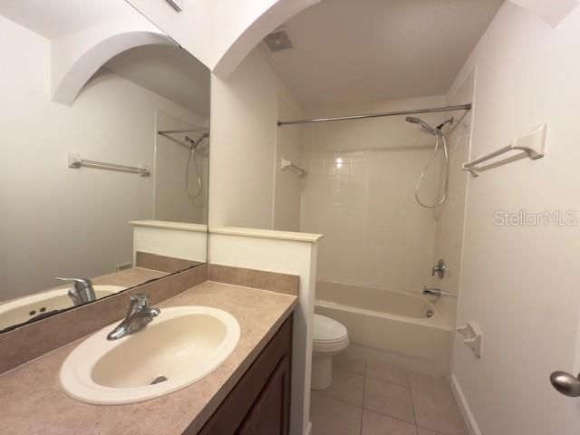 待售: $325,000 (3 贝兹, 2 浴室, 1492 平方英尺)