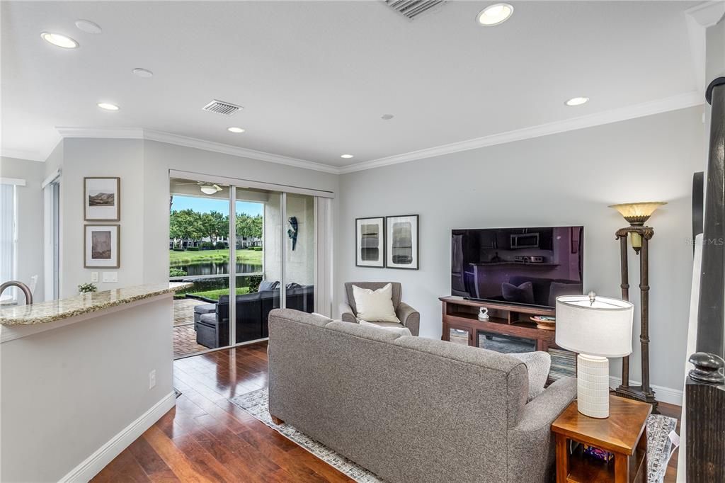 For Sale: $460,000 (3 beds, 2 baths, 1792 Square Feet)