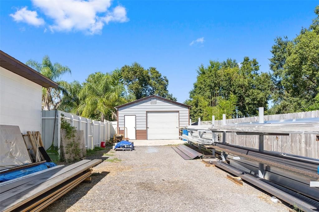 For Sale: $500,000 (4 beds, 2 baths, 1775 Square Feet)