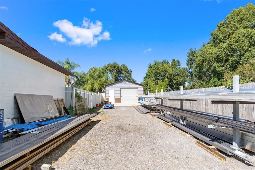 For Sale: $500,000 (4 beds, 2 baths, 1775 Square Feet)