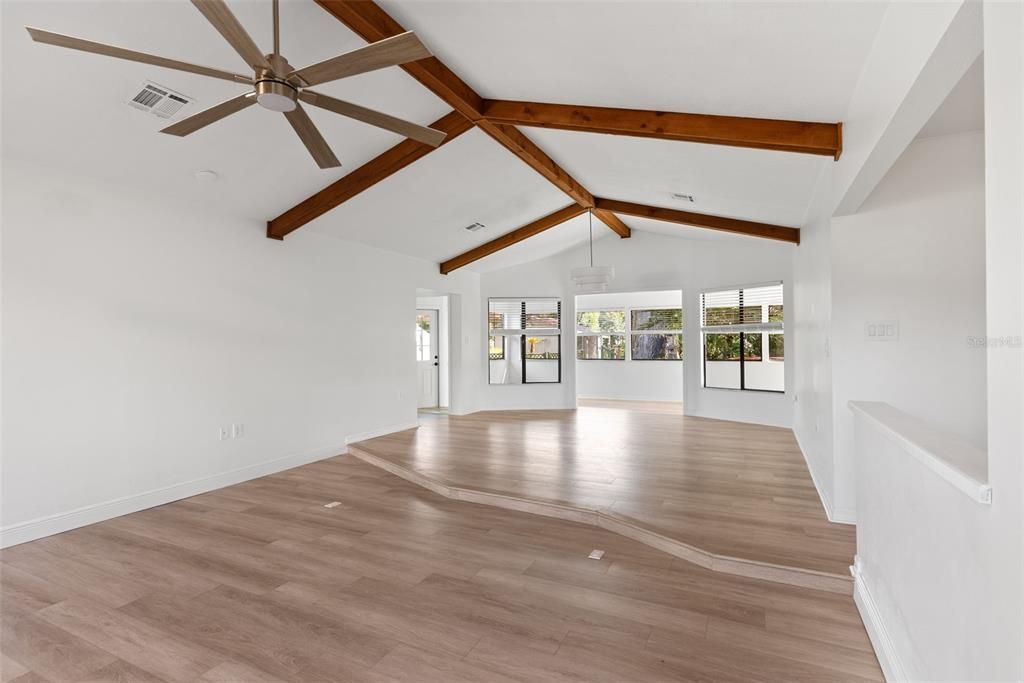 For Sale: $580,000 (3 beds, 2 baths, 2027 Square Feet)