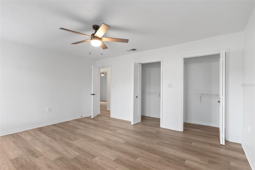 For Sale: $580,000 (3 beds, 2 baths, 2027 Square Feet)