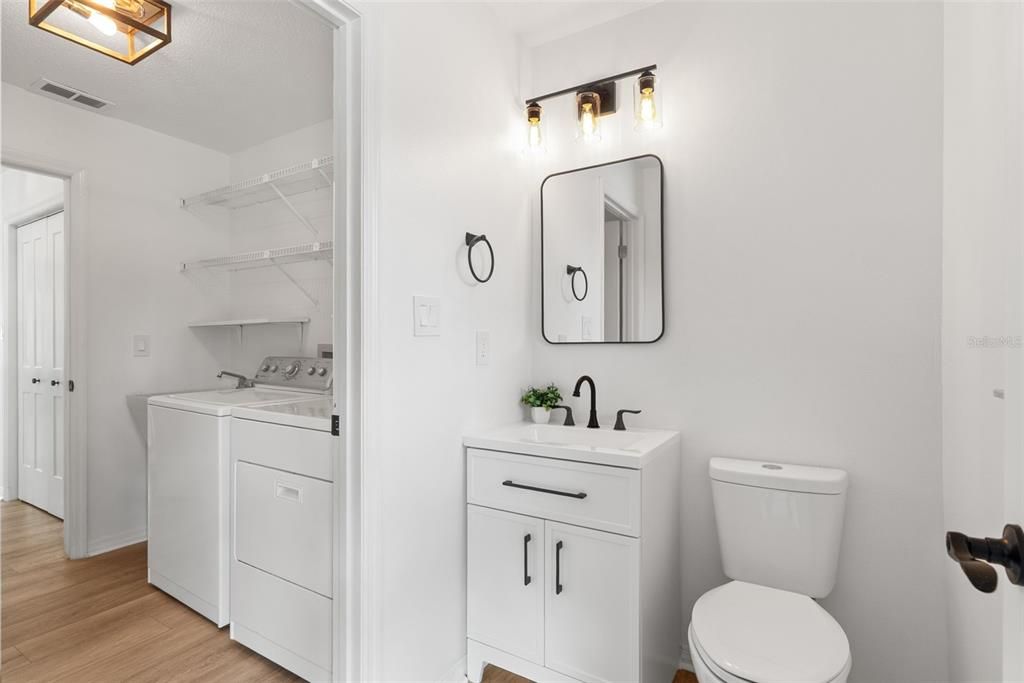 For Sale: $580,000 (3 beds, 2 baths, 2027 Square Feet)