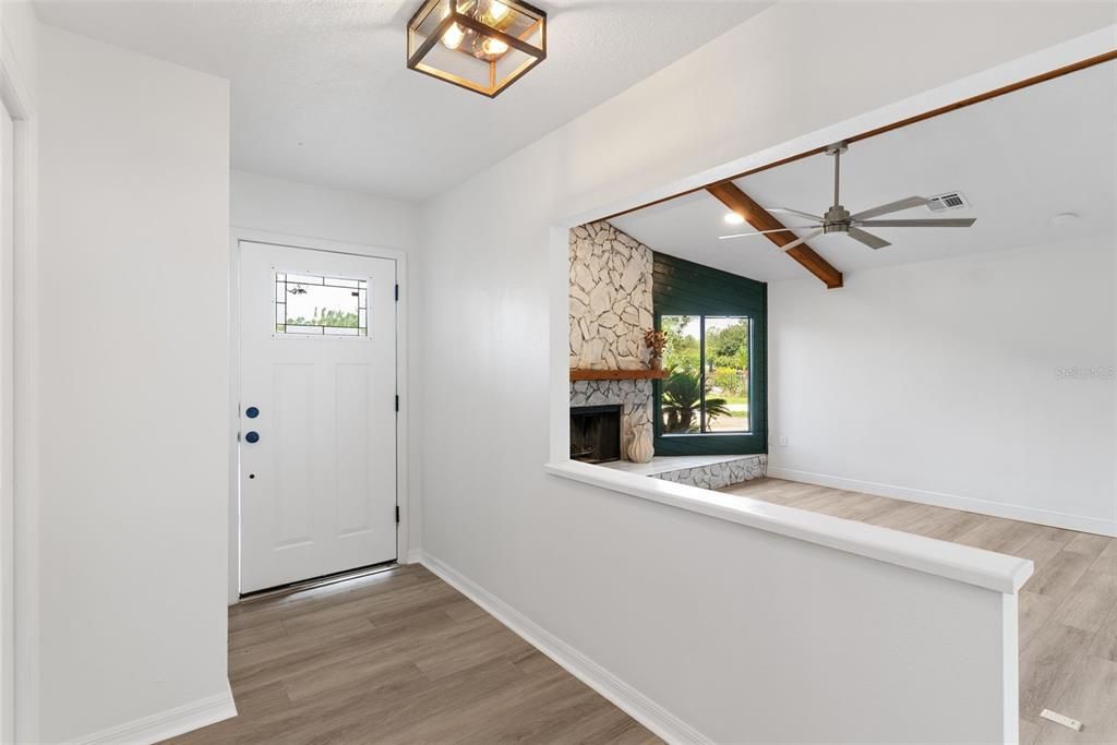 For Sale: $580,000 (3 beds, 2 baths, 2027 Square Feet)