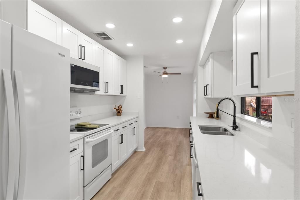 For Sale: $580,000 (3 beds, 2 baths, 2027 Square Feet)