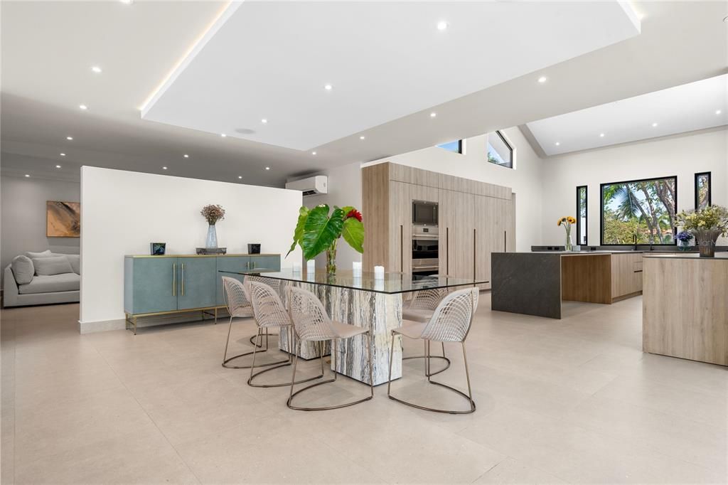 待售: $9,995,000 (5 贝兹, 5 浴室, 4729 平方英尺)