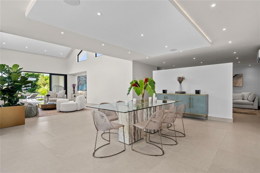 待售: $9,995,000 (5 贝兹, 5 浴室, 4729 平方英尺)