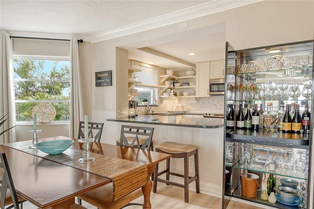 Activo con contrato: $650,000 (3 camas, 2 baños, 1474 Pies cuadrados)