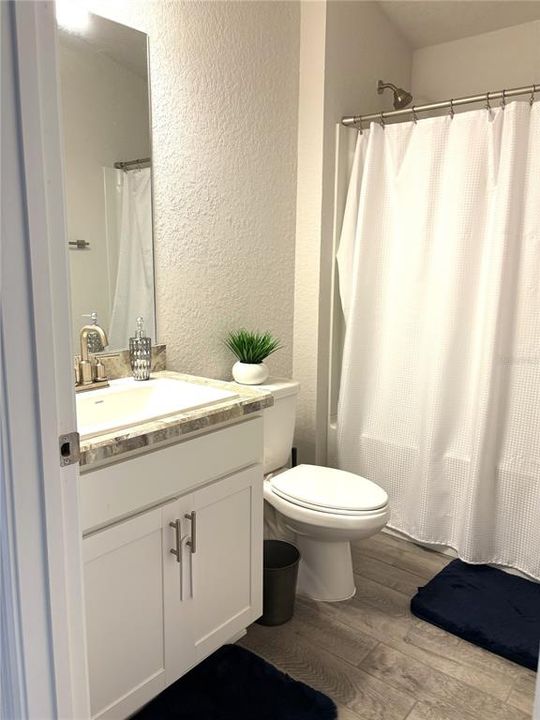 待售: $324,800 (4 贝兹, 2 浴室, 1825 平方英尺)