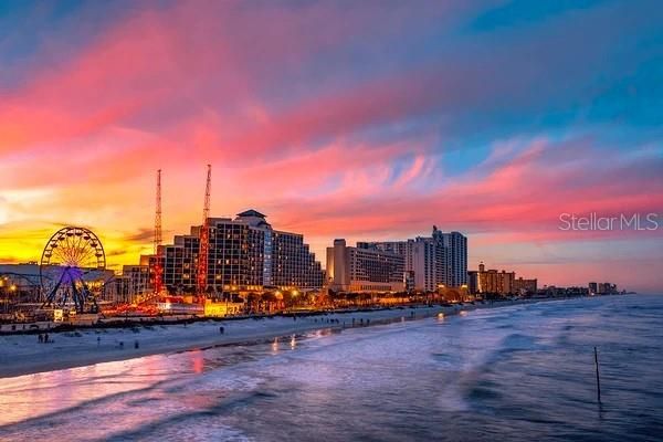 待售: $324,800 (4 贝兹, 2 浴室, 1825 平方英尺)