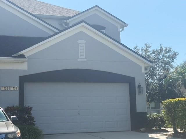 For Sale: $452,000 (3 beds, 3 baths, 2059 Square Feet)