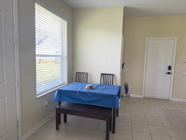 For Sale: $452,000 (3 beds, 3 baths, 2059 Square Feet)