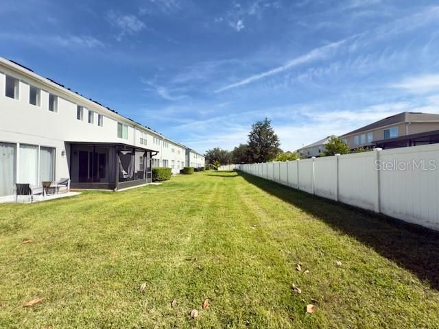 For Sale: $452,000 (3 beds, 3 baths, 2059 Square Feet)