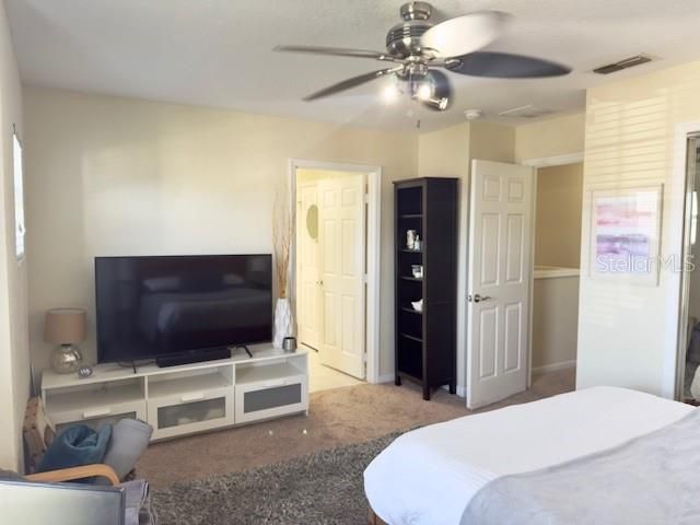 For Sale: $452,000 (3 beds, 3 baths, 2059 Square Feet)