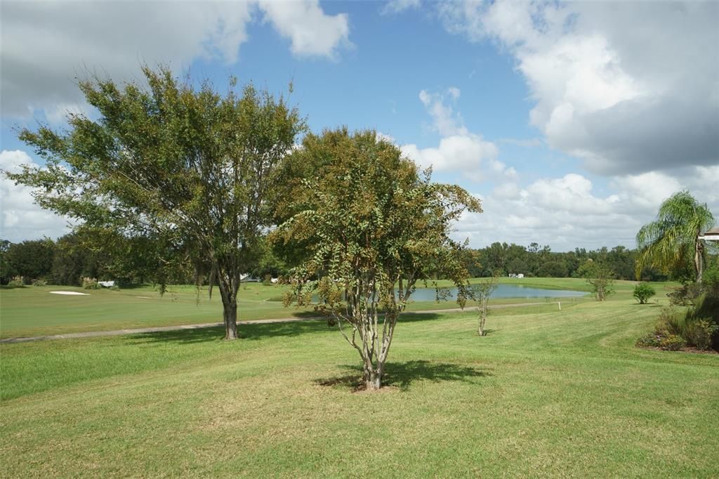 Activo con contrato: $695,000 (4 camas, 3 baños, 2601 Pies cuadrados)