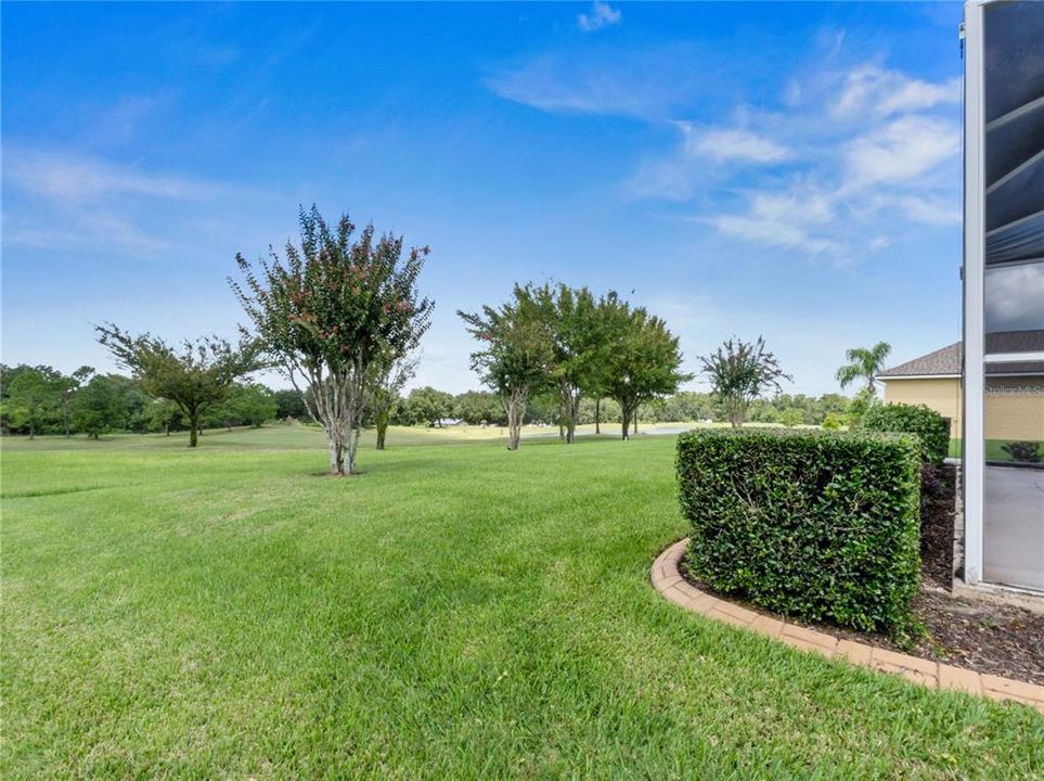 Activo con contrato: $695,000 (4 camas, 3 baños, 2601 Pies cuadrados)