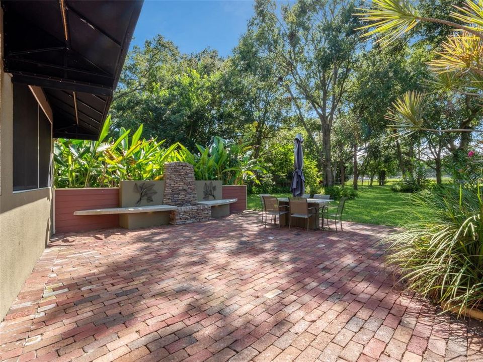 For Sale: $1,050,000 (4 beds, 3 baths, 3182 Square Feet)