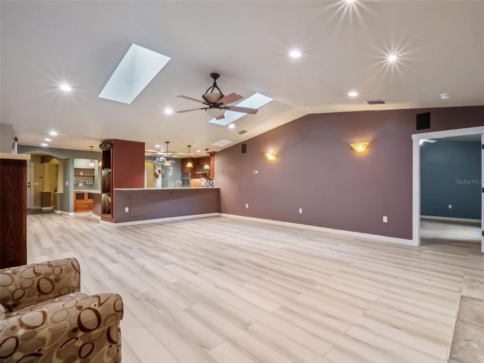 For Sale: $1,050,000 (4 beds, 3 baths, 3182 Square Feet)