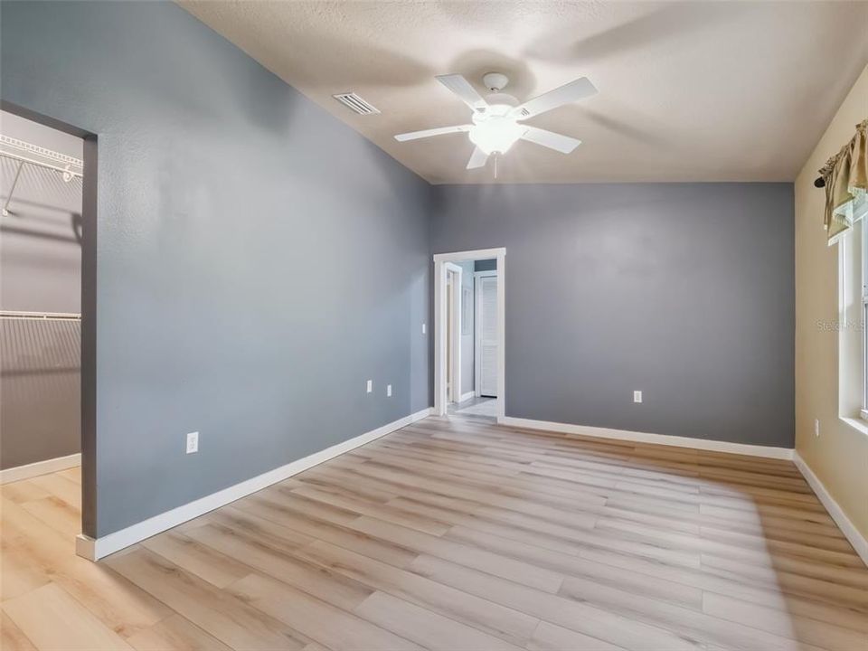 For Sale: $1,050,000 (4 beds, 3 baths, 3182 Square Feet)