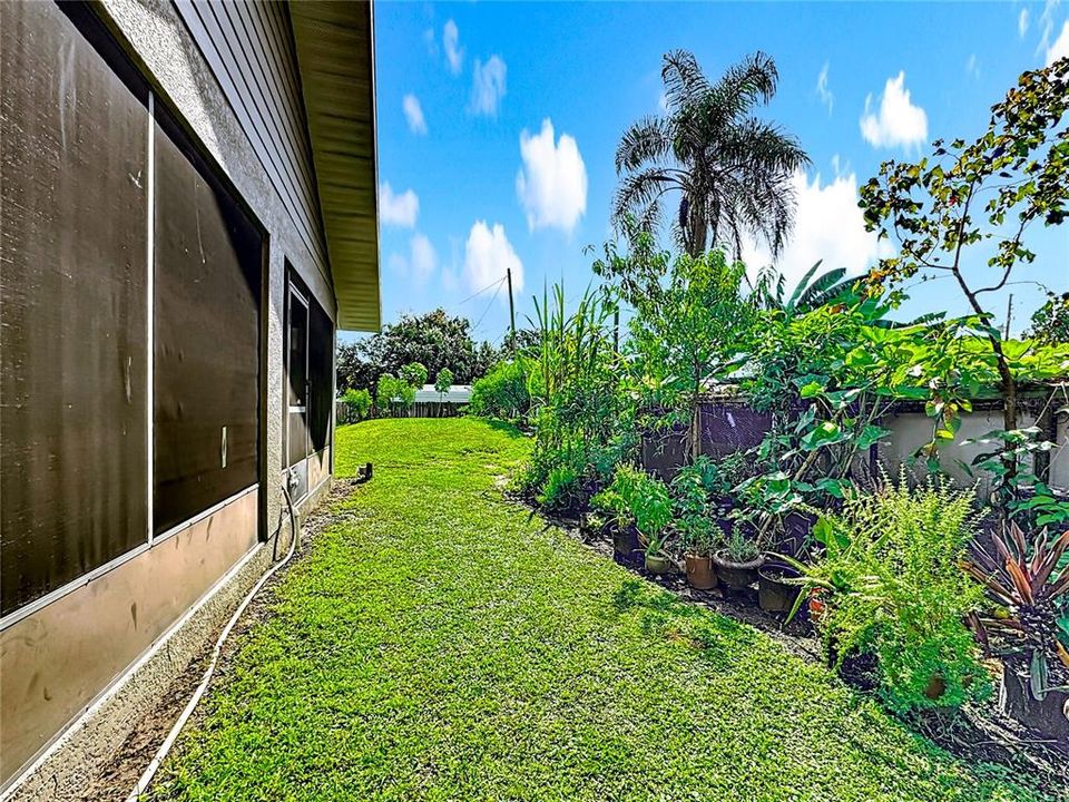 待售: $392,200 (3 贝兹, 2 浴室, 2035 平方英尺)