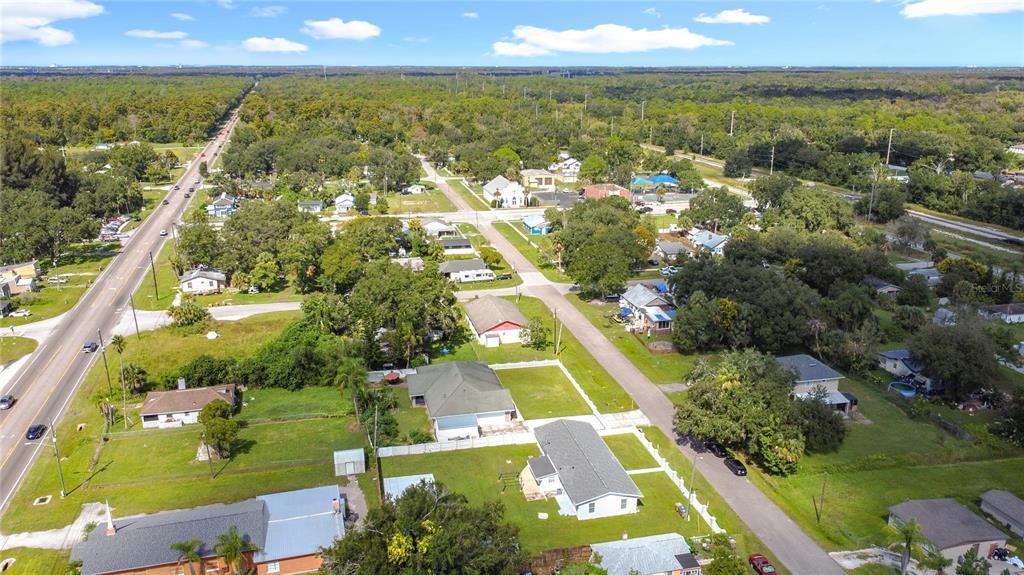 待售: $392,200 (3 贝兹, 2 浴室, 2035 平方英尺)