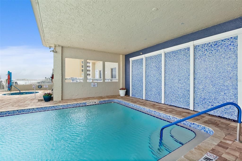 En Venta: $999,900 (3 camas, 3 baños, 2280 Pies cuadrados)