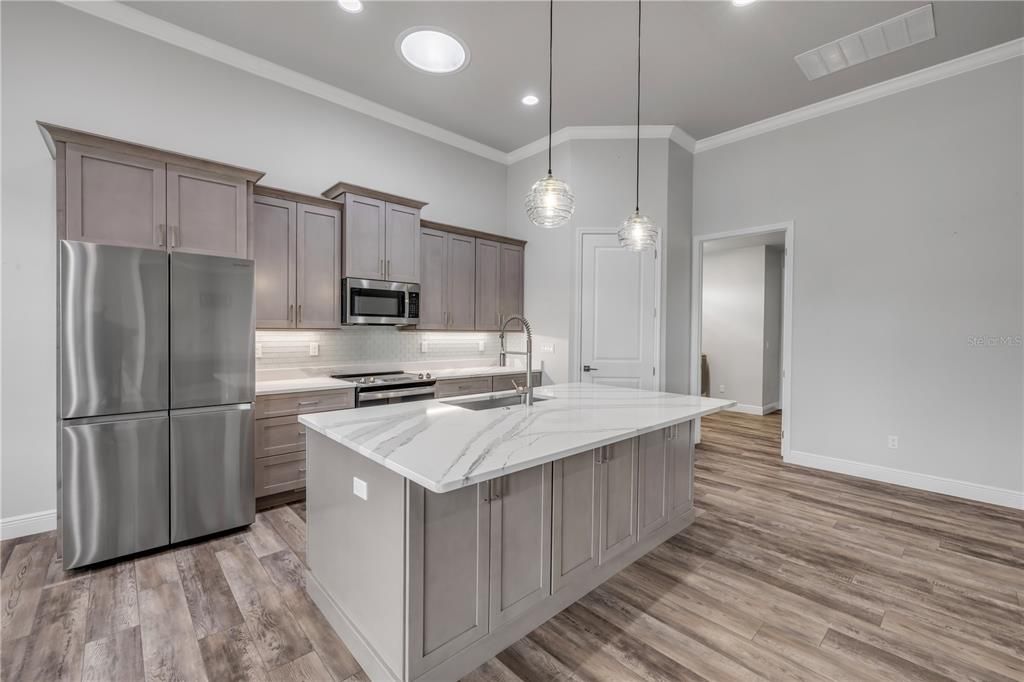 待售: $669,000 (3 贝兹, 2 浴室, 1926 平方英尺)