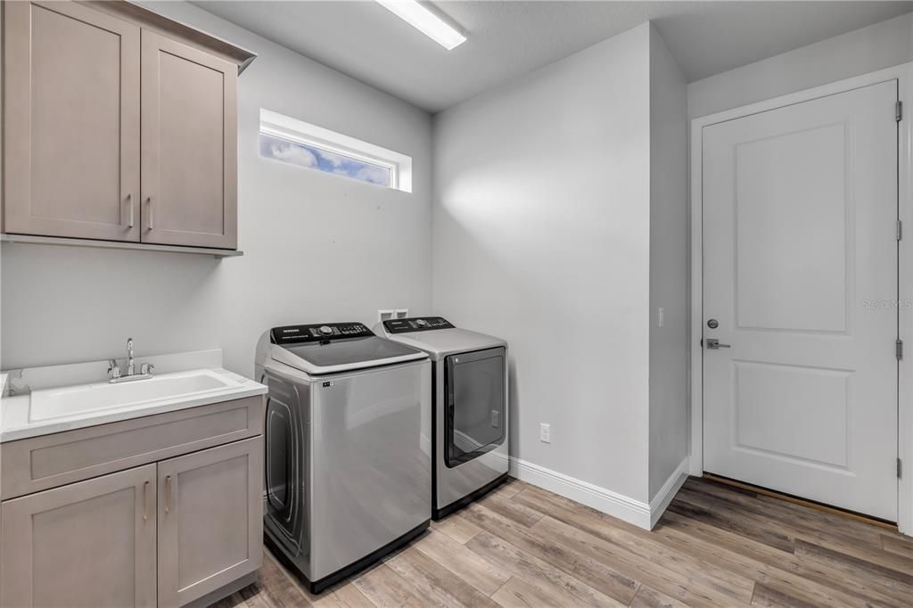 待售: $669,000 (3 贝兹, 2 浴室, 1926 平方英尺)