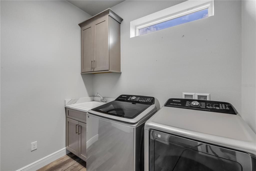 待售: $669,000 (3 贝兹, 2 浴室, 1926 平方英尺)