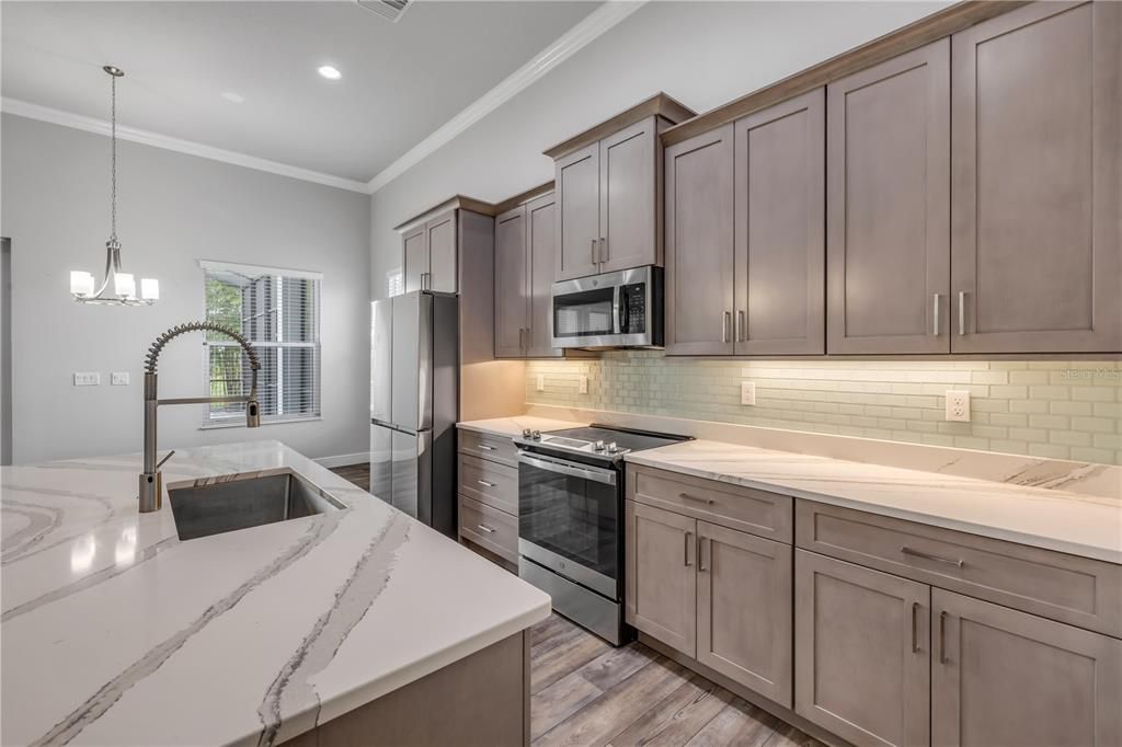 待售: $669,000 (3 贝兹, 2 浴室, 1926 平方英尺)