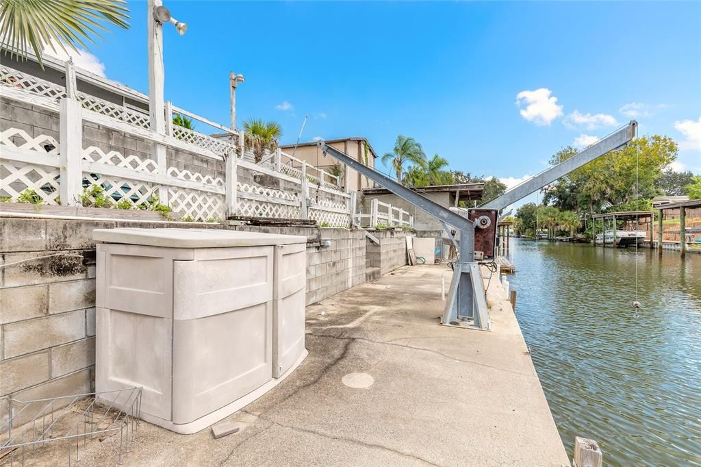 Activo con contrato: $325,000 (3 camas, 2 baños, 1500 Pies cuadrados)