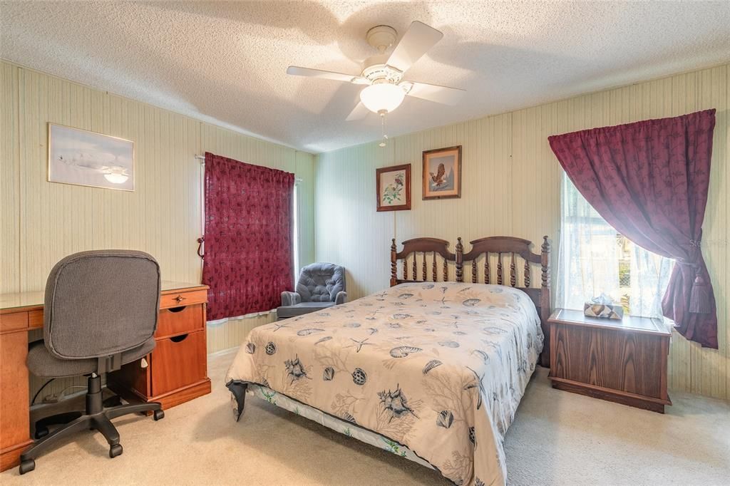 Activo con contrato: $325,000 (3 camas, 2 baños, 1500 Pies cuadrados)