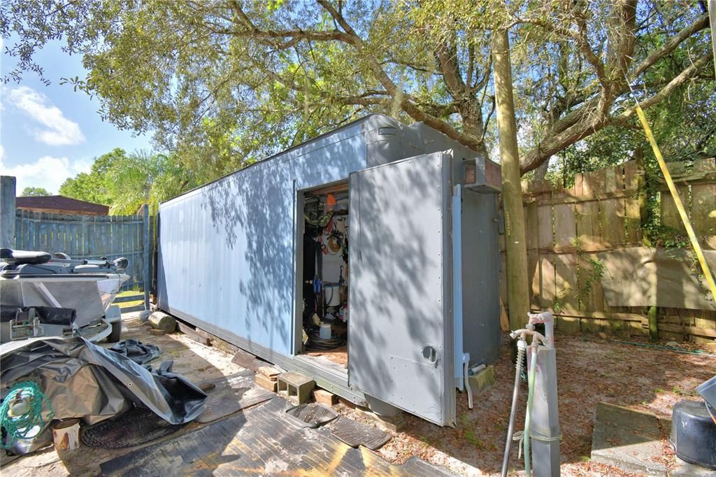 Под контрактом: $199,900 (2 спален, 1 ванн, 624 Квадратных фут)