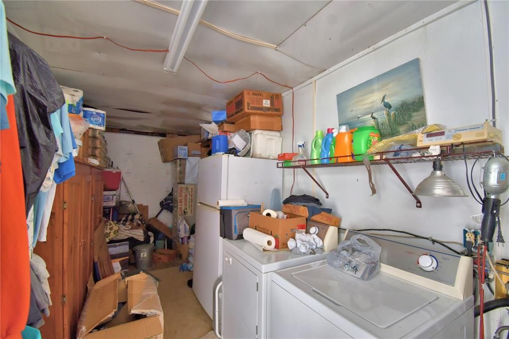 Под контрактом: $199,900 (2 спален, 1 ванн, 624 Квадратных фут)