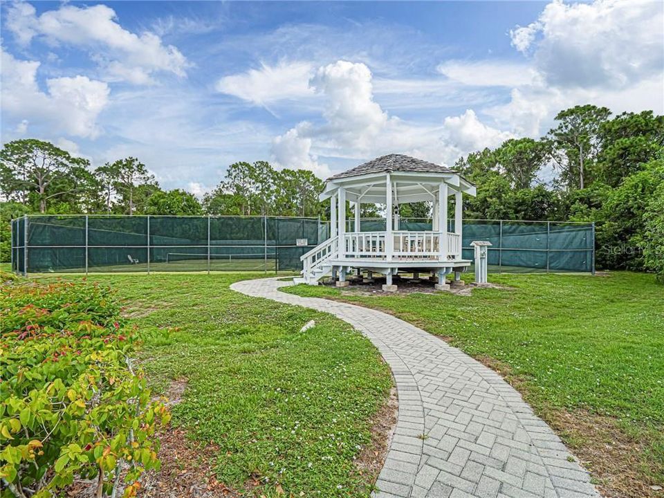 待售: $547,000 (3 贝兹, 3 浴室, 2000 平方英尺)