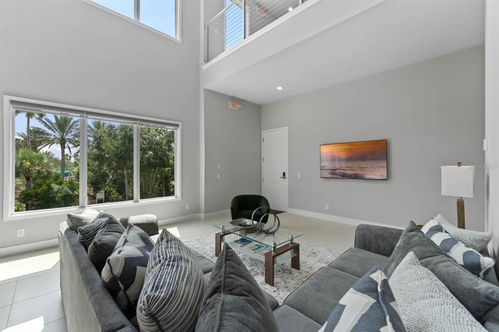 En Venta: $649,000 (5 camas, 4 baños, 2630 Pies cuadrados)