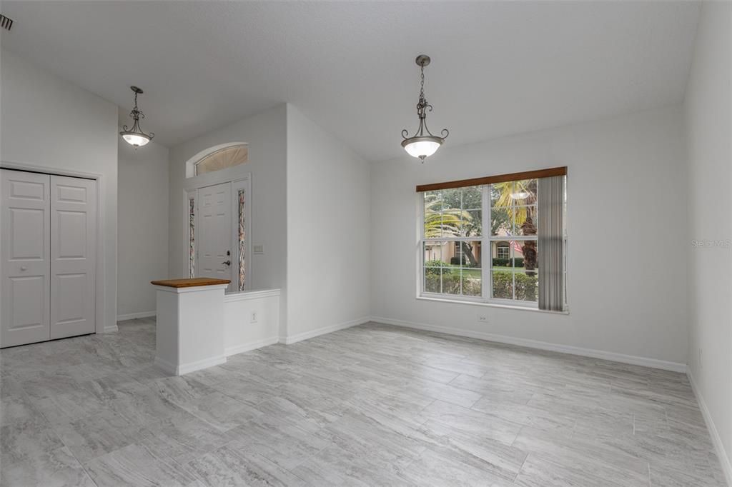 For Sale: $344,500 (3 beds, 2 baths, 2819 Square Feet)