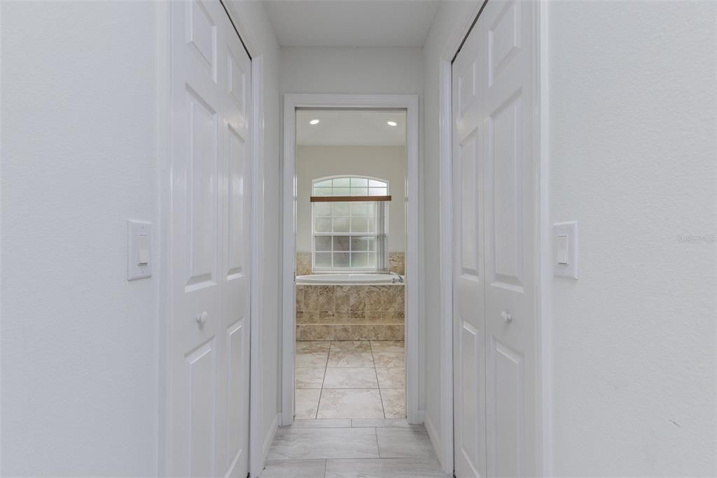 For Sale: $344,500 (3 beds, 2 baths, 2819 Square Feet)