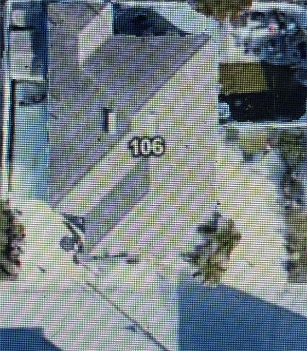 Active With Contract: $299,999 (0.07 acres)