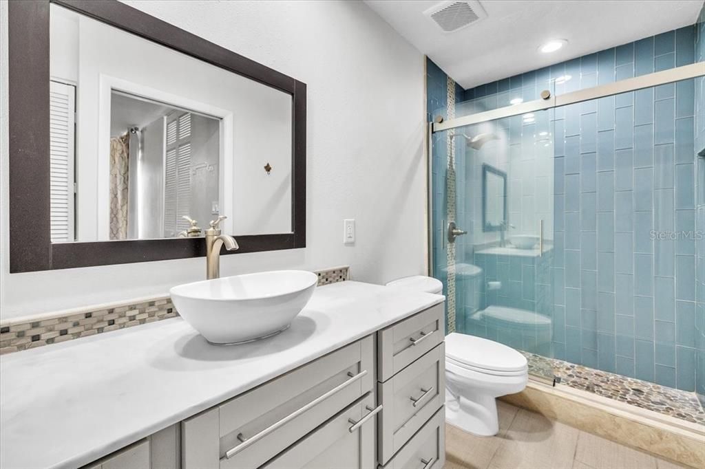 Под контрактом: $224,000 (3 спален, 2 ванн, 1419 Квадратных фут)