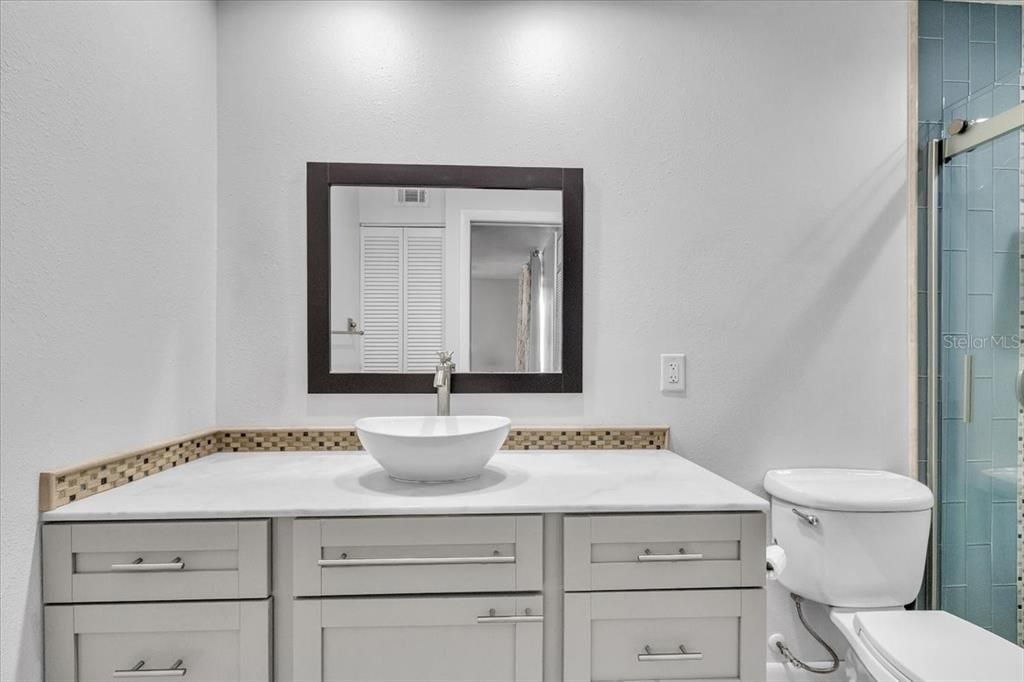 Под контрактом: $224,000 (3 спален, 2 ванн, 1419 Квадратных фут)