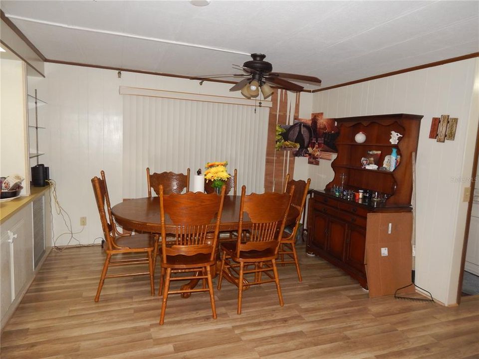 For Sale: $145,000 (2 beds, 2 baths, 1440 Square Feet)
